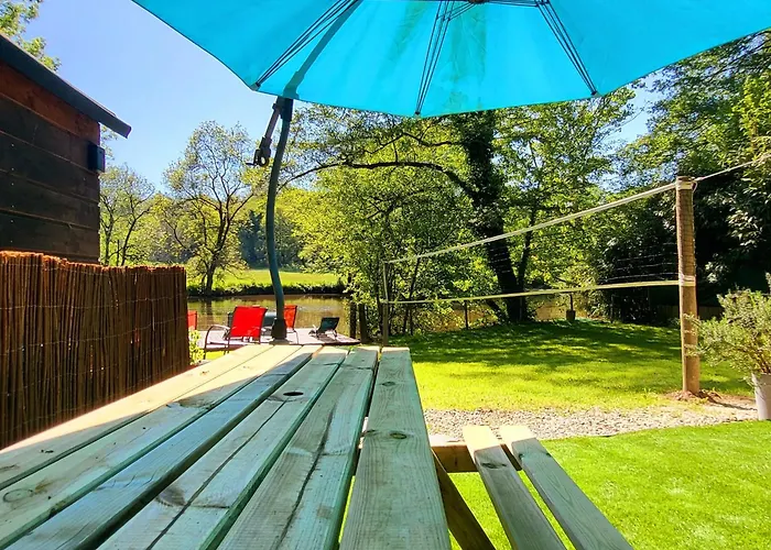 Casa de Férias Chez Nirina Proche Puys Dufou