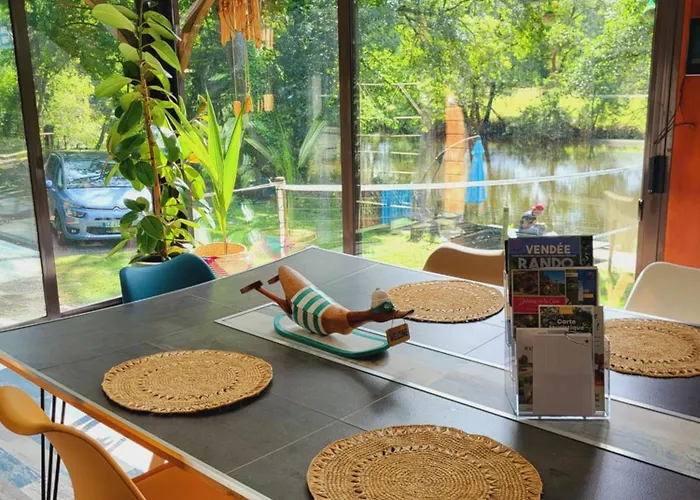 Chez Nirina Proche Puys Dufou *